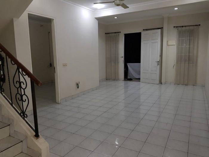 Rumah dijual di  Zona Rembrant Legenda Wisata 